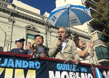 Guillermo Moreno y Alejandro Kim de campaña: “Solo con trabajo digno y educación de calidad podremos garantizar un futuro mejor”