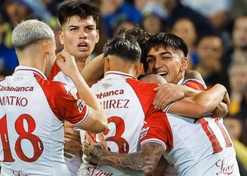 Huracán dio el golpe: venció a Rosario Central de visitante y clasificó a las semifinales del Torneo Apertura
