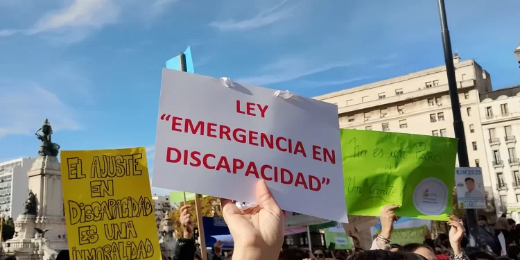 La Iglesia le exigió al Gobierno que apoye con recursos a las personas con discapacidad