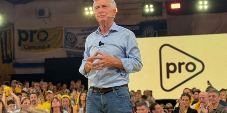 Mauricio Macri en el cierre de campaña del PRO: “Seguiremos ayudando al ordenamiento económico del país”