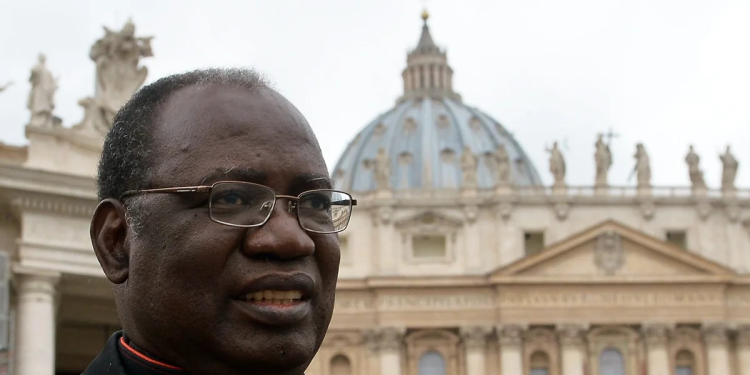 Polémica en el cónclave: el cardenal keniano aseguró que fue excluido de la elección del nuevo Papa