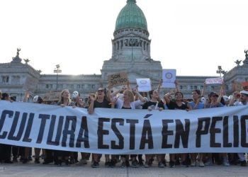 Representantes de la cultura pidieron en Diputados conservar su autonomía