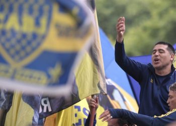 Román Riquelme rompió el silencio y les hizo un pedido a los hinchas de Boca: “No se dejen llenar la cabeza”