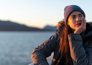 ¿Y si el mayor lujo fuera tener a alguien que te ayude? Esta es la increíble historia de superación que presenta la miniserie de Netflix