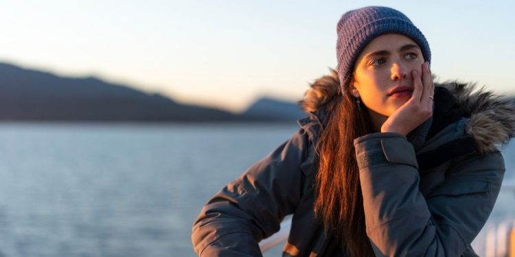 ¿Y si el mayor lujo fuera tener a alguien que te ayude? Esta es la increíble historia de superación que presenta la miniserie de Netflix