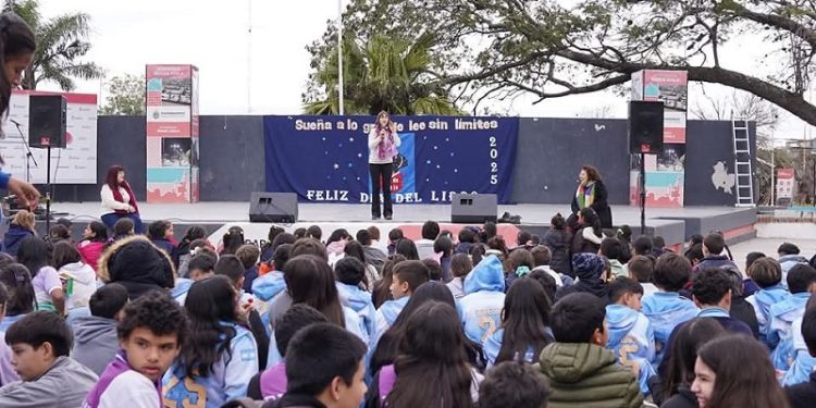 Barranqueras: Con una gran convocatoria, se realizó el Día del Libro