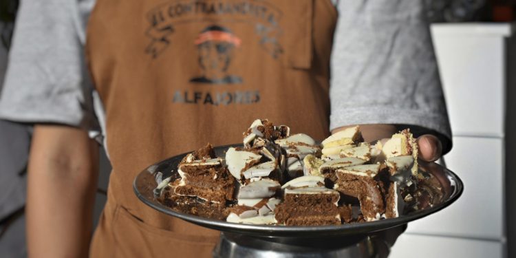 Alfajores, chocolates y sabores patrios para disfrutar del finde con feriado