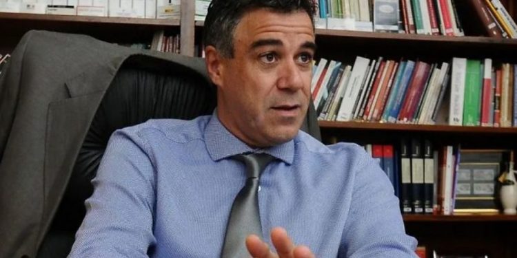 AMIA: Rafecas ordenó el juicio en ausencia pero advierten que es un “instrumento peligroso”