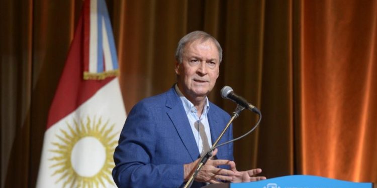 «Córdoba con Cristina»: sectores del peronismo cordobés marcharon y le reclamaron a Schiaretti pronunciarse