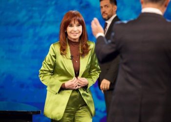 Cristina Kirchner confirmó que será candidata en la Provincia y llamó a la unidad del peronismo