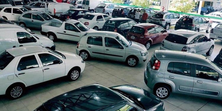 Desregulación para los autos: el Gobierno habilitará la importación particular de 0km y usados