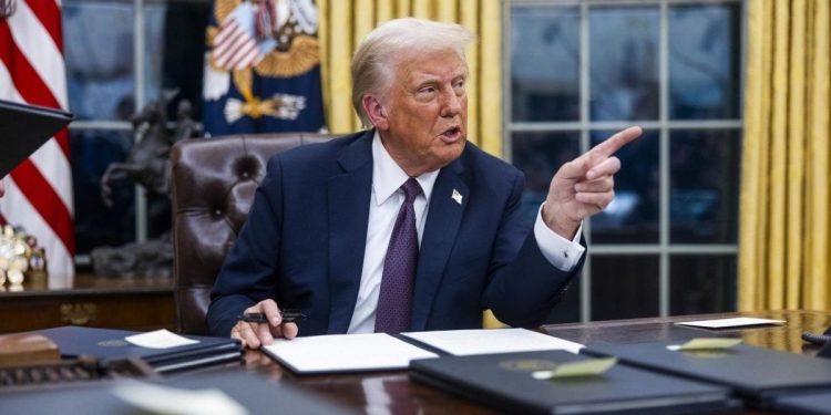 Donald Trump elimina directriz de Joe Biden que forzaba a hospitales a practicar abortos en urgencias