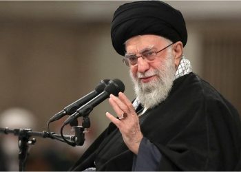 El fuerte mensaje del ayatolá de Irán a Donald Trump: “La batalla comienza”