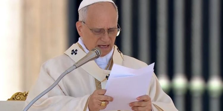 El papa León XIV defendió al matrimonio entre el hombre y la mujer y lo calificó como “el modelo del verdadero amor”