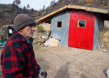 Epuyén: los afectados por los incendios siguen sometidos a condiciones de subsistencia