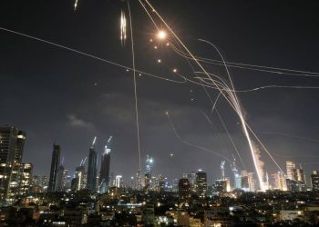 Guerra Irán-Israel EN VIVO: Mientras Israel e Irán reanudan el fuego cruzado, Donald Trump anuncia una “tregua total” dentro de 6 horas