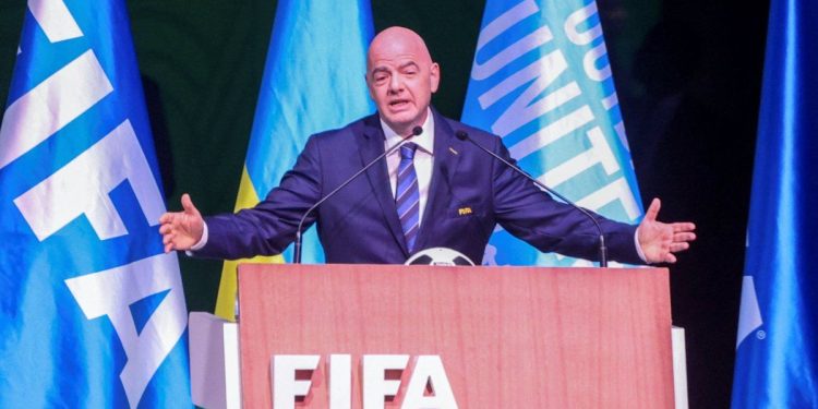 Infantino defendió el nuevo Mundial de Clubes y lo puso a la altura de una cita histórica para el fútbol