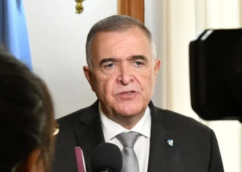 La advertencia del mandatario de Tucumán a Javier Milei: “no va a poder gobernar sin los gobernadores”