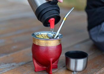 La Inteligencia Artificial le enseña a los argentinos a armar el mejor mate: el paso a paso