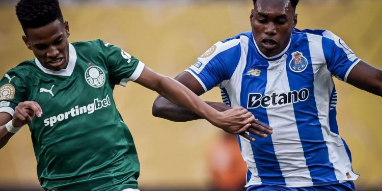 Mundial de clubes: Palmeiras y Porto igualaron a cero en un partido con ambiente mundialista