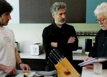 Pedro Almodóvar comenzó a filmar “Amarga Navidad”, su nueva película con Leonardo Sbaraglia