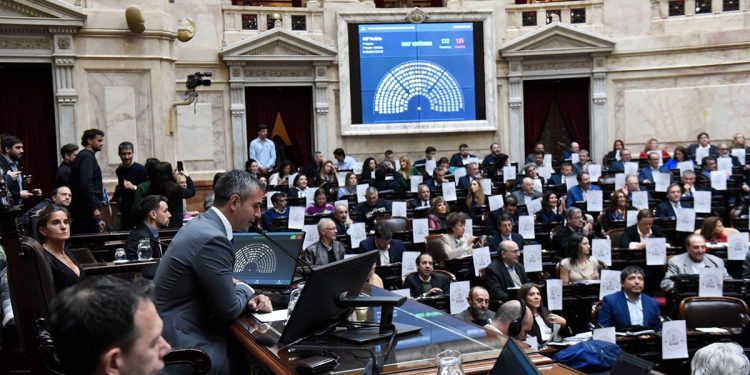 Senadores de Unión por la Patria pidieron la sesión para tratar el aumento jubilatorio