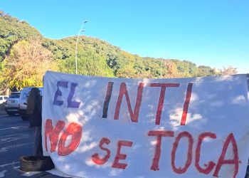 Trabajadores del INTI: “Cortamos la General Paz como una medida de fuerza urgente”