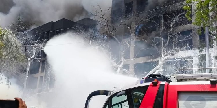 Tragedia aérea en India: qué se sabe del avión que se estrelló con más de 240 pasajeros