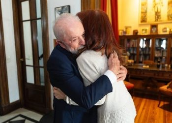 Volvieron a fracasar: Lula se sumó a la campaña por la libertad de Cristina, que habló de “deriva totalitaria”