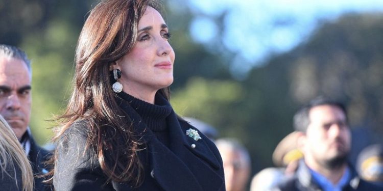 Ya se está hablando de destitución y de un gobierno de coalición con Villarruel a la cabeza ¿Será cierto?