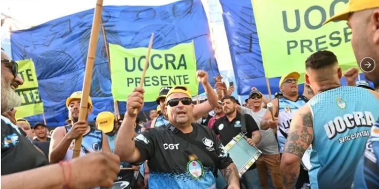 Análisis sobre la situación del empleo registrado privado: datos al mes de abril 2025