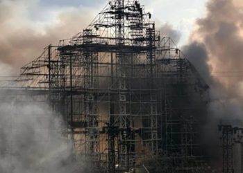 Bélgica: se incendió el escenario principal de Tomorrowland a dos días del evento