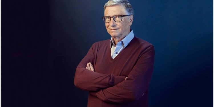 Bill Gates identificó tres profesiones que la inteligencia artificial no podrá reemplazar: cuáles son