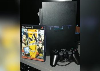 Compró una PlayStation por u$s2 pensando que era falsa y se llevó una sorpresa