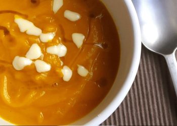 Cuáles son las mejores sopas para combatir el invierno, según la Inteligencia Artificial