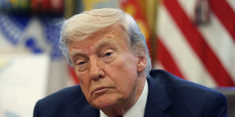 Donald Trump acusó a Hamás de romper las negociaciones y emplazó a Israel a “terminar el trabajo” en Gaza