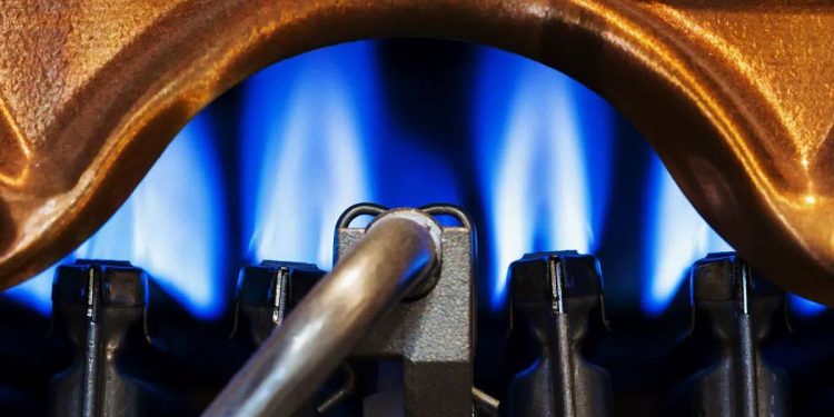 El Gobierno dispuso cortes de GNC e industria para priorizar gas a hogares, hospitales y escuelas