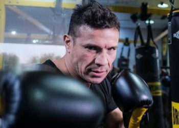 El mensaje de “Maravilla” Martínez para “Locomotora” Oliveras: “Falta para que tires la toalla”