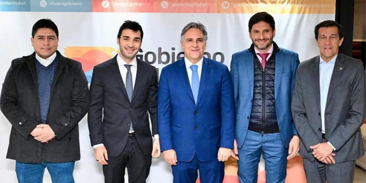 En el Gobierno se burlan del nuevo frente de gobernadores y no lo ven como amenaza
