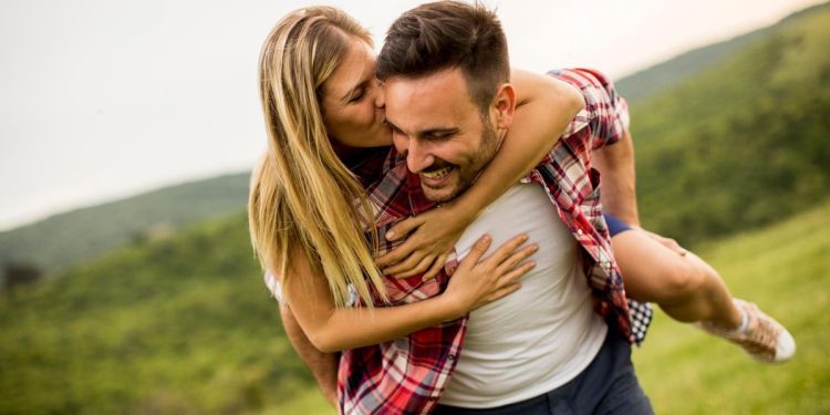 Estos son los signos que más suerte en el amor van a tener en agosto 2025, según la Inteligencia Artificial