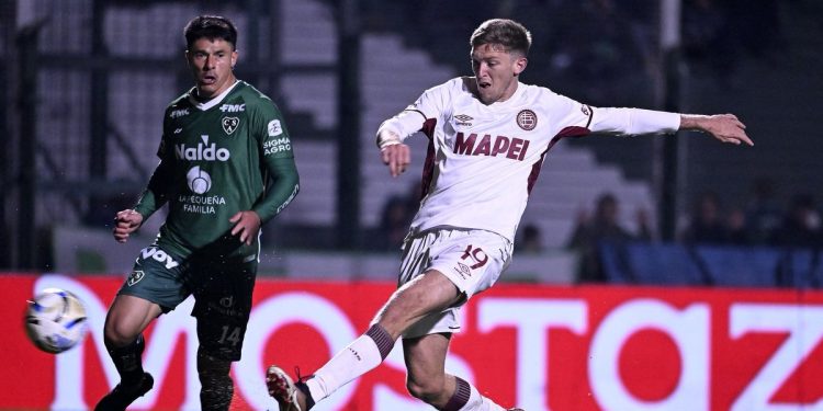 Histórico: por primera vez en la Argentina, explicaron el fallo del VAR en vivo