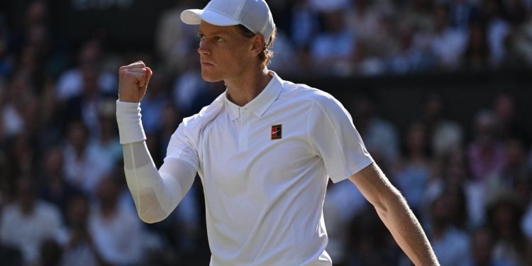 Jannik Sinner dio vuelta el partido y se coronó en Wimbledon frente a Alcaraz