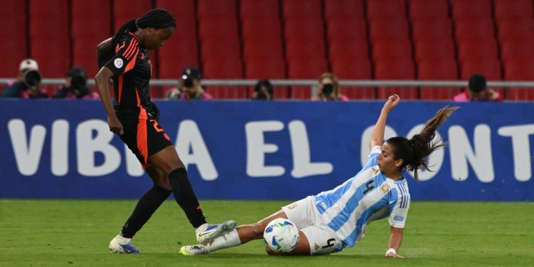 La Selección femenina cayó ante Colombia y quedó en la puerta de la final de la Copa América