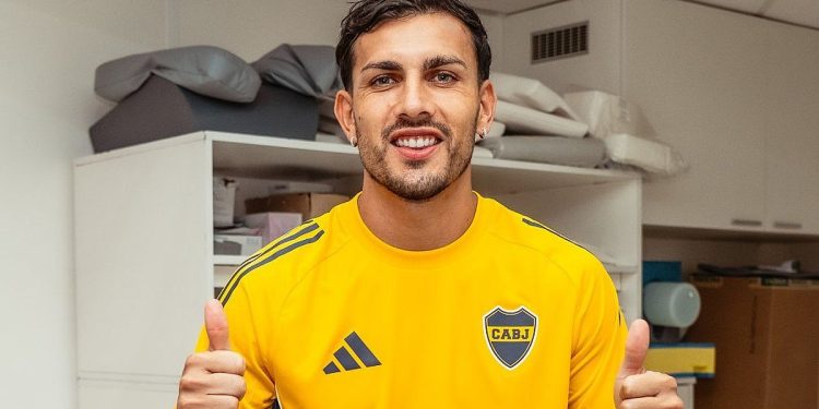 Leandro Paredes tuvo su show de regreso, con el amor de Boca y una Bombonera extasiada