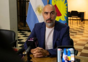 Martín Ascúa: «La gente relaciona lo mal que lo está pasando con Milei y Gustavo Valdés»