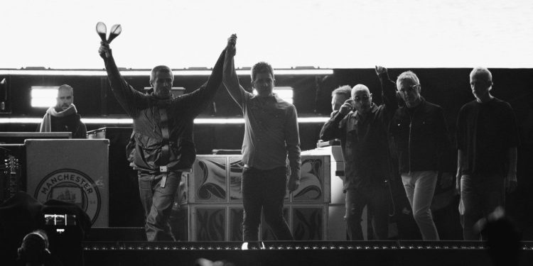 Volvió Oasis: fotos, videos y setlist del regreso de los hermanos Gallagher
