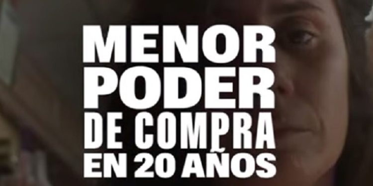 Se graduó con el desarrollo de herramientas matemáticas aplicables en física, economía y biología