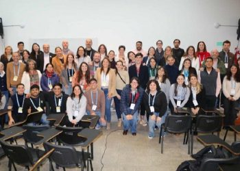 Investigadores se reunieron en la UNNE para abordar los desafíos de la microbiología veterinaria