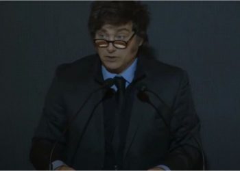 Ante empresarios, Javier Milei calificó al escándalo de ANDIS como “una opereta”