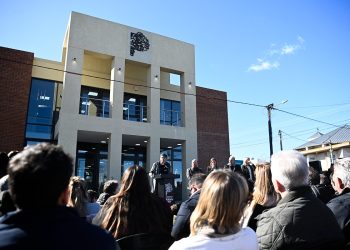 Axel Kicillof: “Acompañamos al pueblo en cada manifestación y con Fuerza Patria vamos a frenar a Milei”
